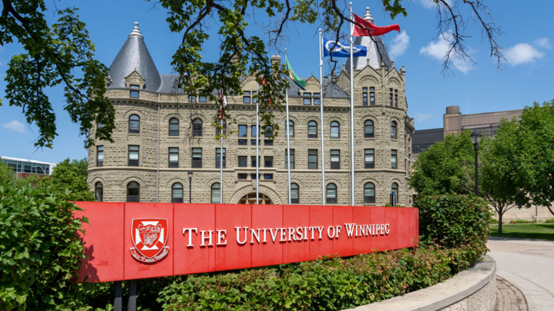 اپلیکیشن فی دانشگاه کانادا